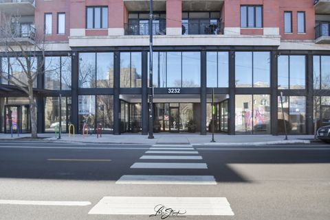 3232 N Halsted Street D707 Chicago IL 60657