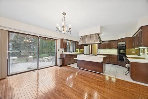 Tiny photo for 28 Concord Drive, Oak Brook, IL 60523 (MLS # 12515060)