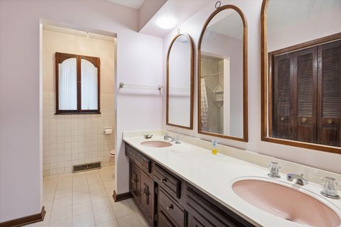 Tiny photo for 28 Concord Drive, Oak Brook, IL 60523 (MLS # 12515060)