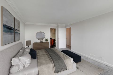 Tiny photo for 5733 N Sheridan Road #23B, Chicago, IL 60660 (MLS # 12558222)