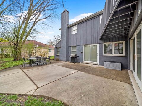 Tiny photo for 2409 The Strand, Northbrook, IL 60062 (MLS # 12615919)