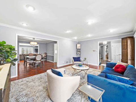 Tiny photo for 2409 The Strand, Northbrook, IL 60062 (MLS # 12615919)