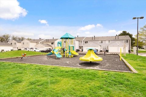 Tiny photo for 512 MEADOW GREEN Lane, Round Lake Beach, IL 60073 (MLS # 12621464)