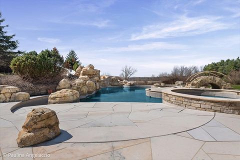Tiny photo for 419 N Valley Hill Road, Bull Valley, IL 60098 (MLS # 12627411)