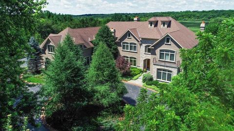 Tiny photo for 419 N Valley Hill Road, Bull Valley, IL 60098 (MLS # 12627411)