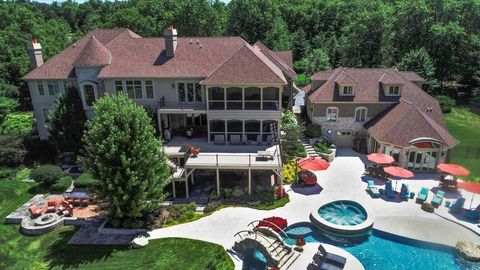 Tiny photo for 419 N Valley Hill Road, Bull Valley, IL 60098 (MLS # 12627411)