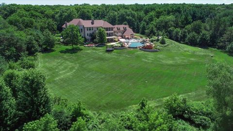 Tiny photo for 419 N Valley Hill Road, Bull Valley, IL 60098 (MLS # 12627411)