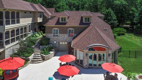 Tiny photo for 419 N Valley Hill Road, Bull Valley, IL 60098 (MLS # 12627411)
