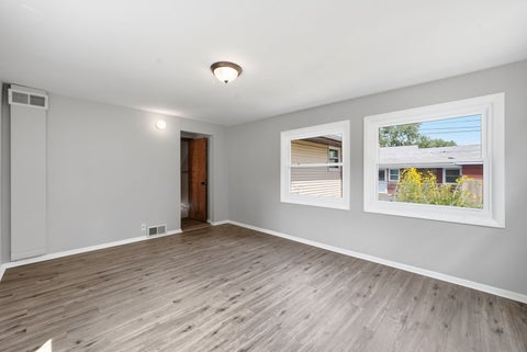 Tiny photo for 423 Lawrence Avenue, Grayslake, IL 60030 (MLS # 12714894)
