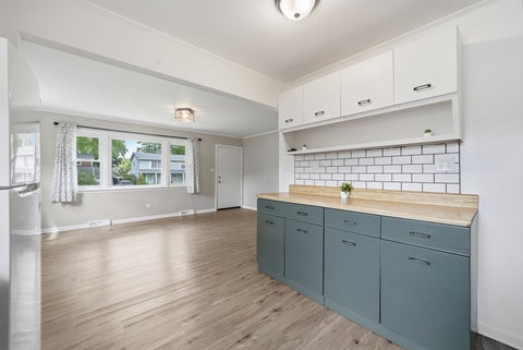 Tiny photo for 423 Lawrence Avenue, Grayslake, IL 60030 (MLS # 12714894)