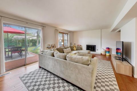 Tiny photo for 3790 Whispering Trails Drive, Hoffman Estates, IL 60192 (MLS # 12595630)