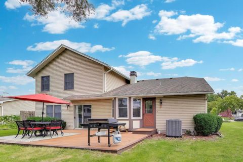 Tiny photo for 3790 Whispering Trails Drive, Hoffman Estates, IL 60192 (MLS # 12595630)