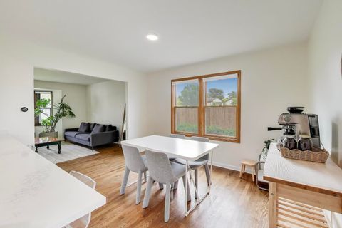 Tiny photo for 3790 Whispering Trails Drive, Hoffman Estates, IL 60192 (MLS # 12595630)