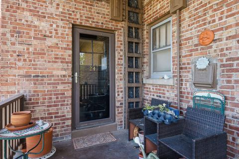 Tiny photo for 1622 18TH Avenue #24, Rock Island, IL 61201 (MLS # 12631563)