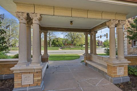 Tiny photo for 1622 18TH Avenue #24, Rock Island, IL 61201 (MLS # 12631563)
