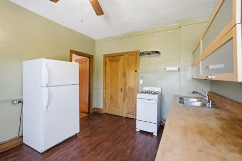 Tiny photo for 1622 18TH Avenue #24, Rock Island, IL 61201 (MLS # 12631563)