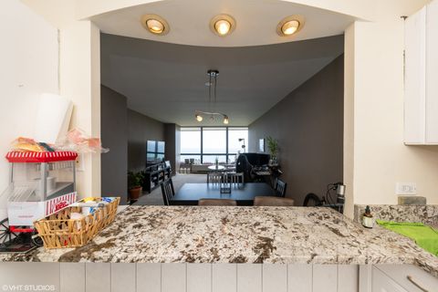Tiny photo for 5415 N Sheridan Road #3405, Chicago, IL 60640 (MLS # 12423006)