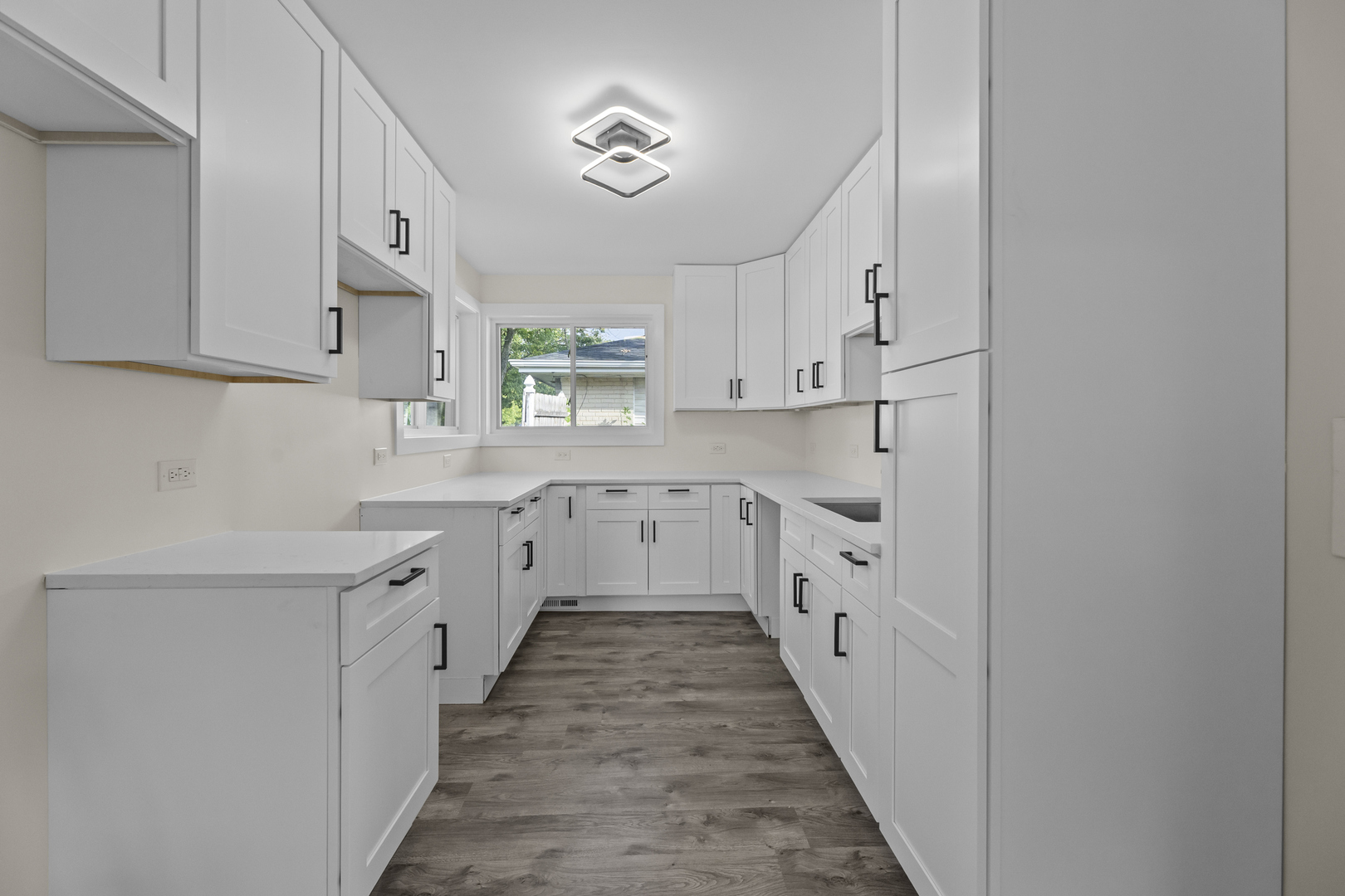 17157 Chicago Avenue