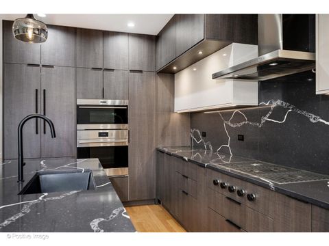 Tiny photo for 2334 N Oakley Avenue, Chicago, IL 60647 (MLS # 12537490)