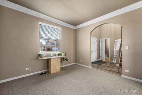 Tiny photo for 748 Cashmere Lane, Elgin, IL 60124 (MLS # 12614650)