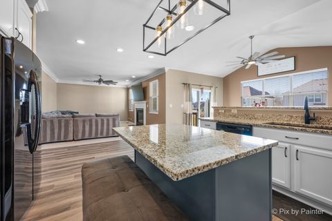 Tiny photo for 748 Cashmere Lane, Elgin, IL 60124 (MLS # 12614650)