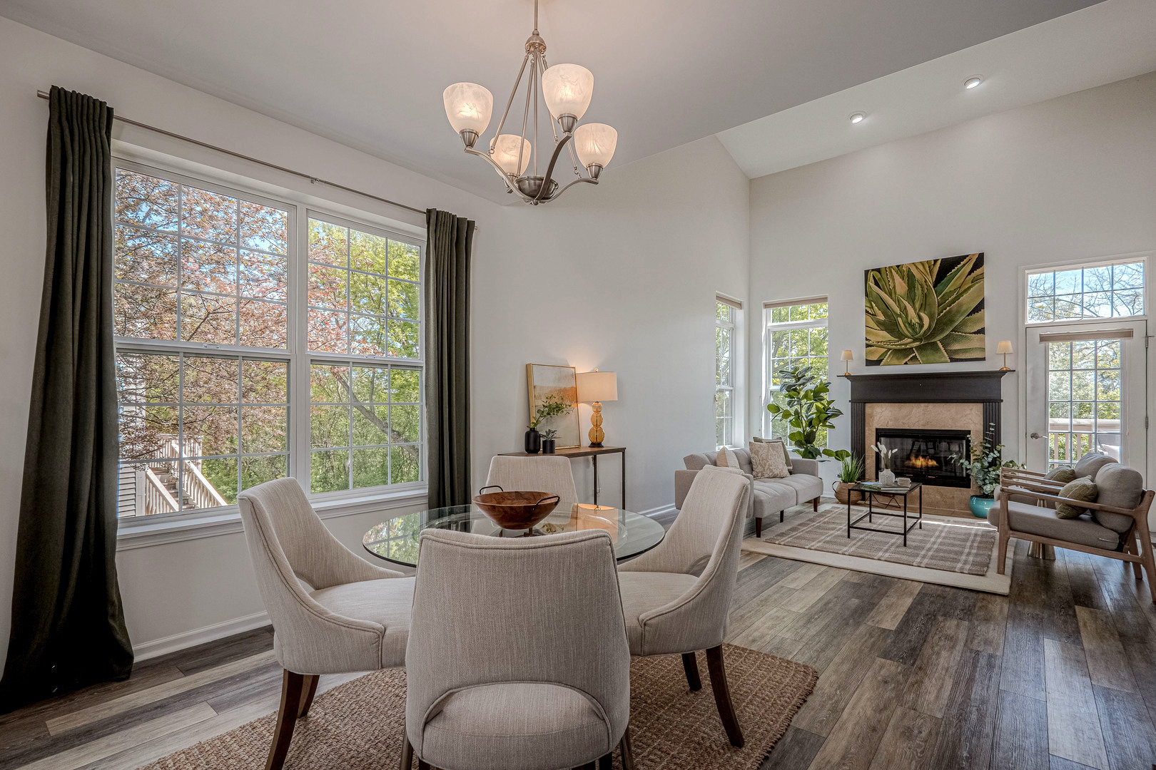 758 Oak Hollow Drive