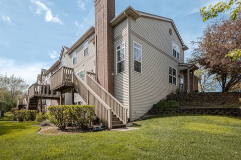 Tiny photo for 758 Oak Hollow Drive, Crystal Lake, IL 60014 (MLS # 12629158)