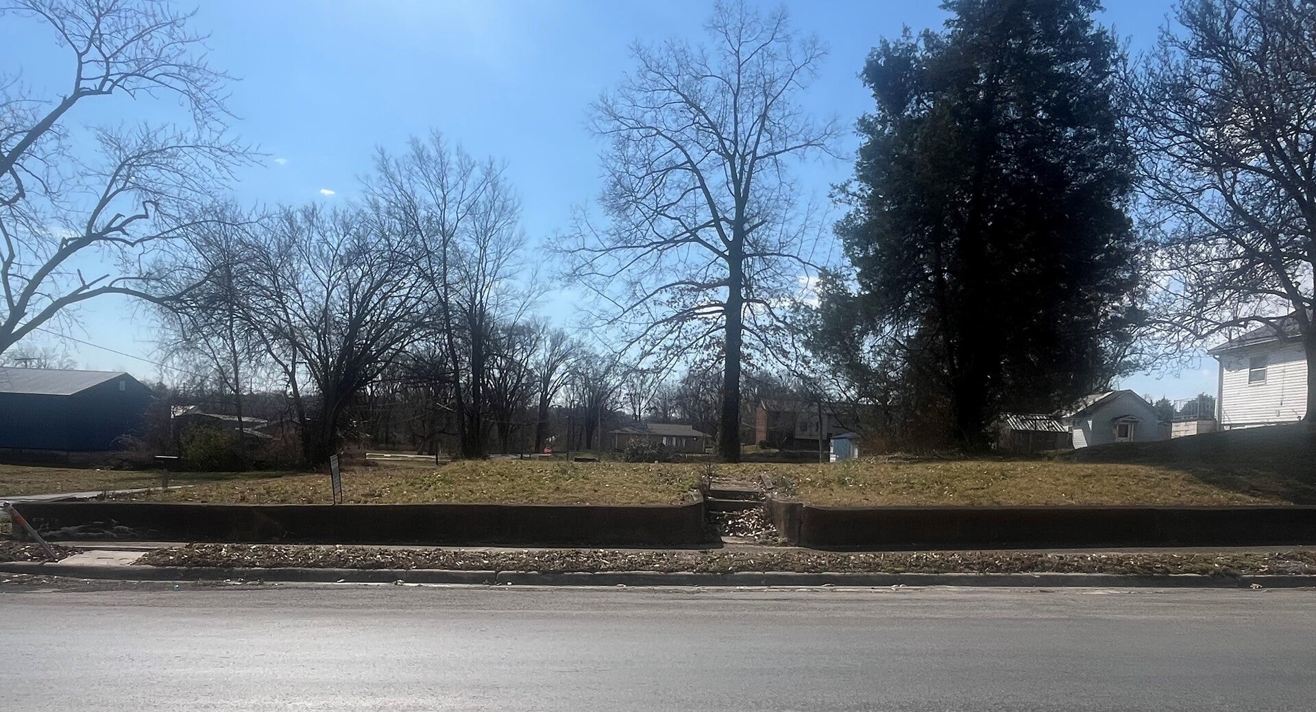 201 W Main Street