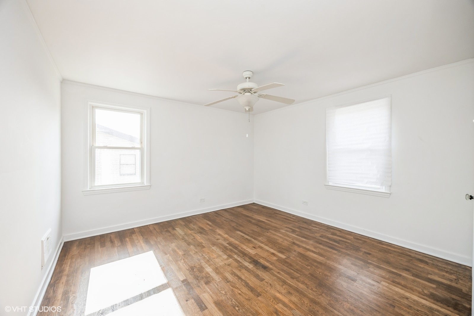 3818 W 107th Street