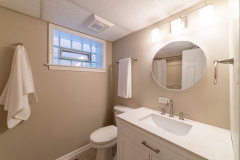 Tiny photo for 5806 S Menard Avenue, Chicago, IL 60638 (MLS # 12572567)