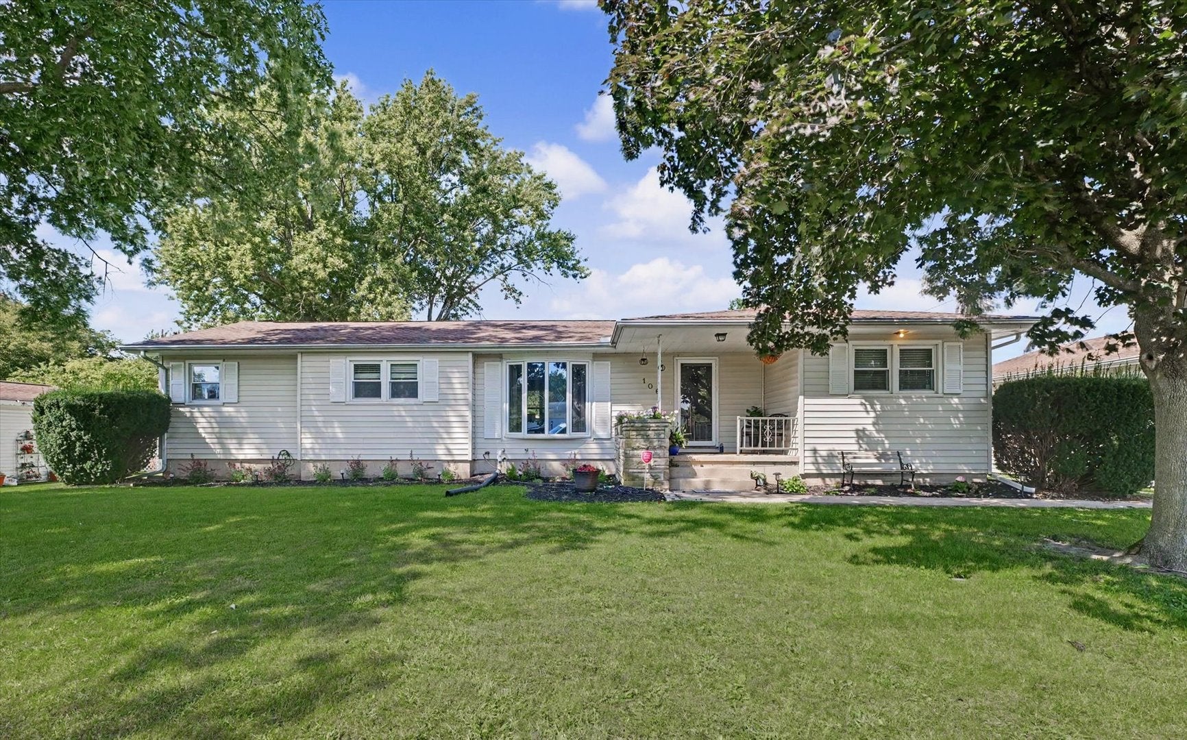 106 Pleasant Drive