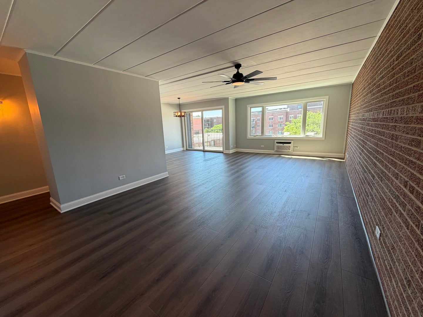 659 Des Plaines Avenue 5D