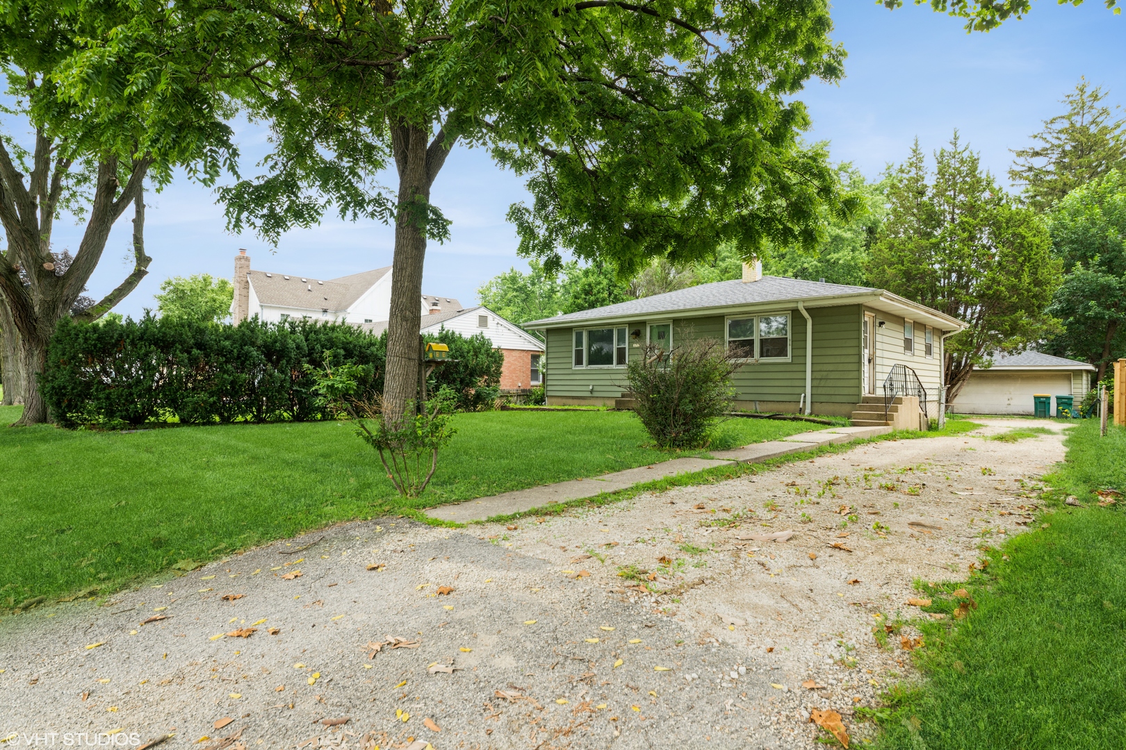 371 N Fairfield Avenue