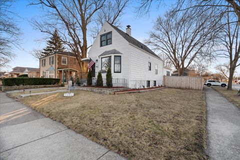 A home in Evergreen Park