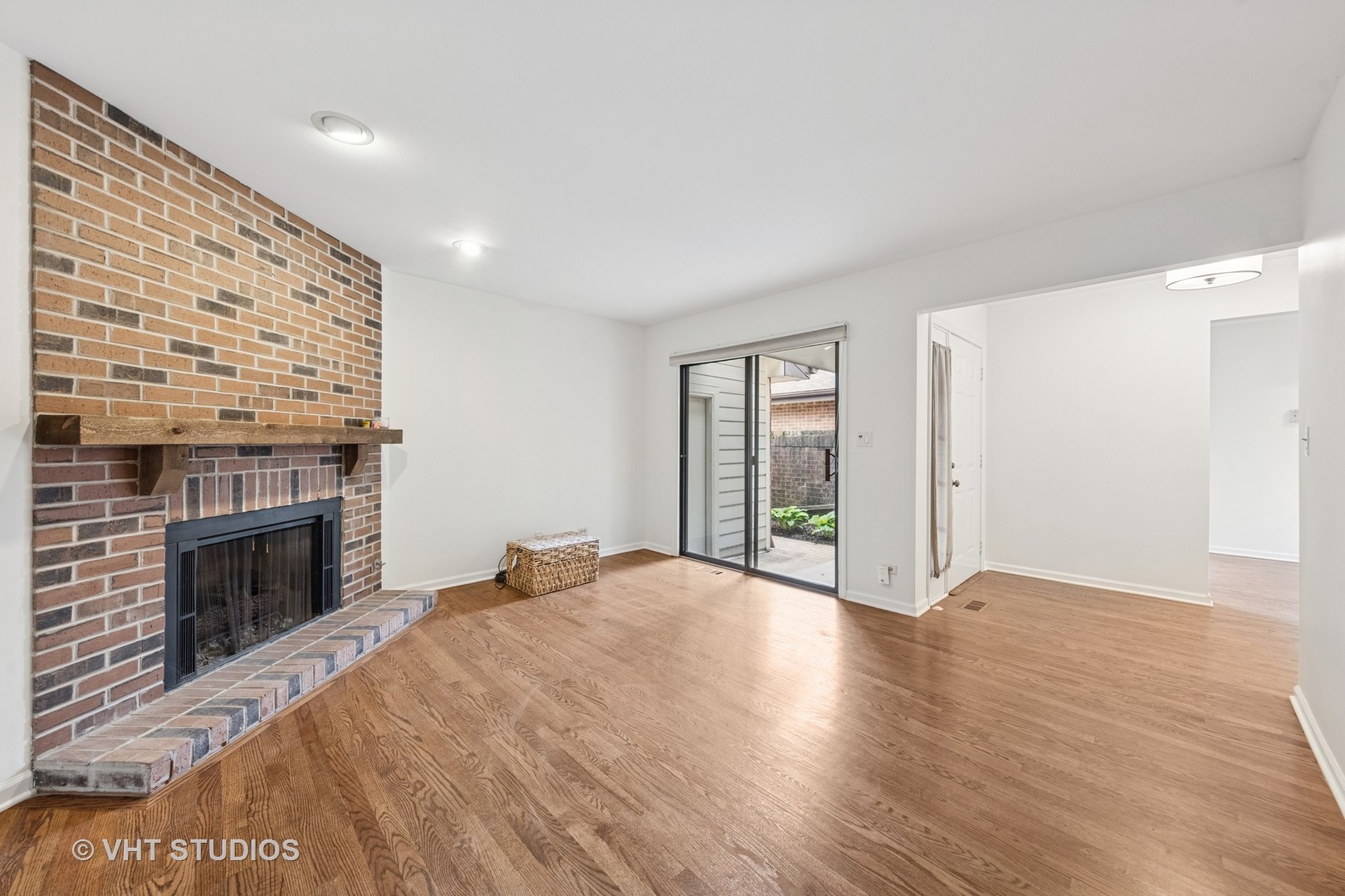 234 W Grant Village