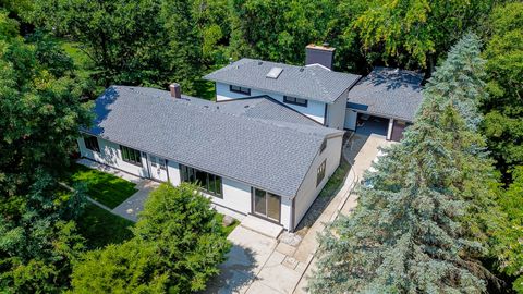 A home in La Grange