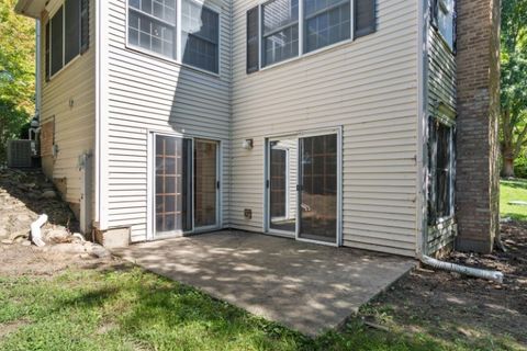 Tiny photo for 39W275 Fabyan Parkway, Geneva, IL 60134 (MLS # 12455290)