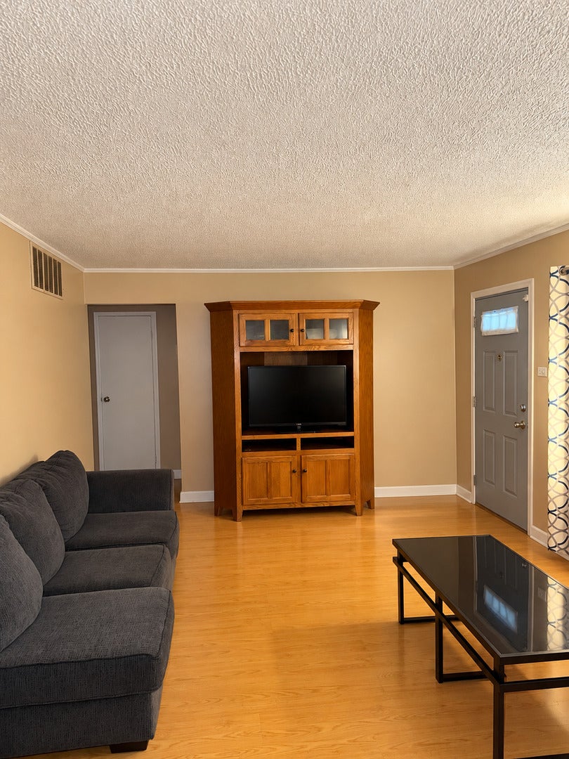 160 Monee Road