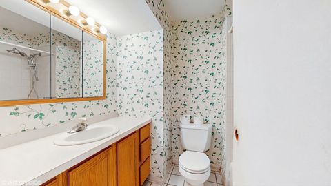 Tiny photo for 918 Park Drive, Melrose Park, IL 60160 (MLS # 12470836)