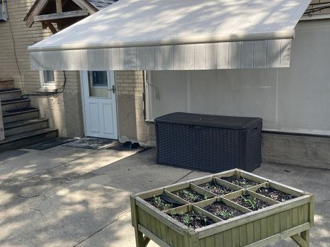 Tiny photo for 918 Park Drive, Melrose Park, IL 60160 (MLS # 12470836)