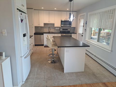 Tiny photo for 918 Park Drive, Melrose Park, IL 60160 (MLS # 12470836)