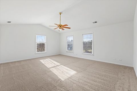 Tiny photo for 2321 Steeple Chase Circle W, Libertyville, IL 60048 (MLS # 12618129)