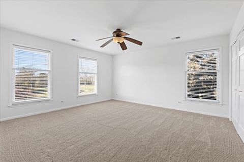 Tiny photo for 2321 Steeple Chase Circle W, Libertyville, IL 60048 (MLS # 12618129)