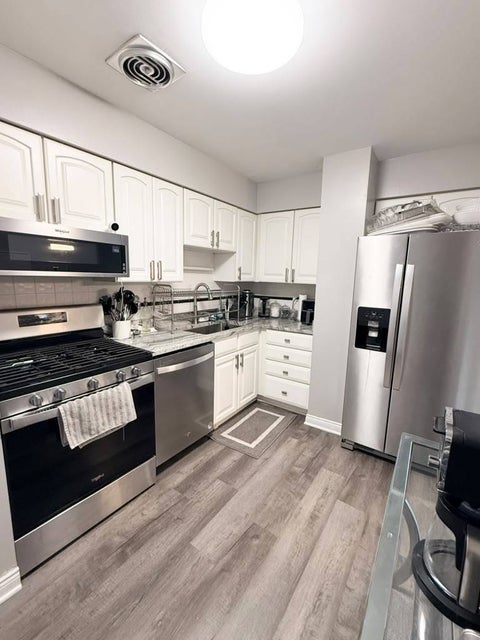 Tiny photo for 5506 Lincoln Avenue #516, Morton Grove, IL 60053 (MLS # 12774260)