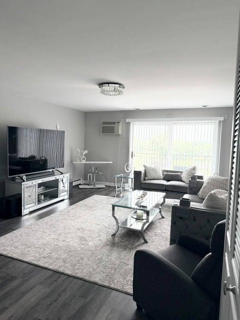Photo of 5506 Lincoln Avenue #516, Morton Grove, IL 60053 (MLS # 12774260)