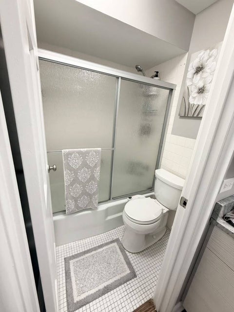 Tiny photo for 5506 Lincoln Avenue #516, Morton Grove, IL 60053 (MLS # 12774260)