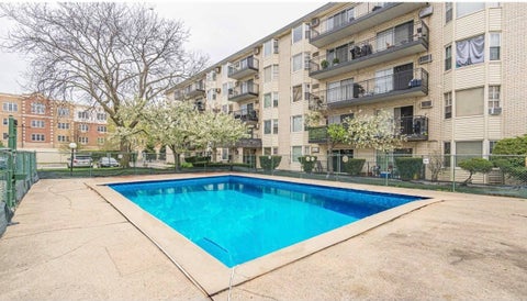 Tiny photo for 5506 Lincoln Avenue #516, Morton Grove, IL 60053 (MLS # 12774260)