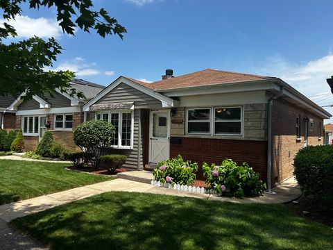 Photo of 4535 Warsaw Avenue, Lyons, IL 60534 (MLS # 12696295)