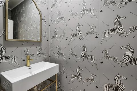 Tiny photo for 12790 W Sanctuary Lane, Lake Bluff, IL 60044 (MLS # 12591369)