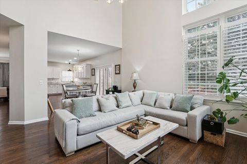 Tiny photo for 12790 W Sanctuary Lane, Lake Bluff, IL 60044 (MLS # 12591369)